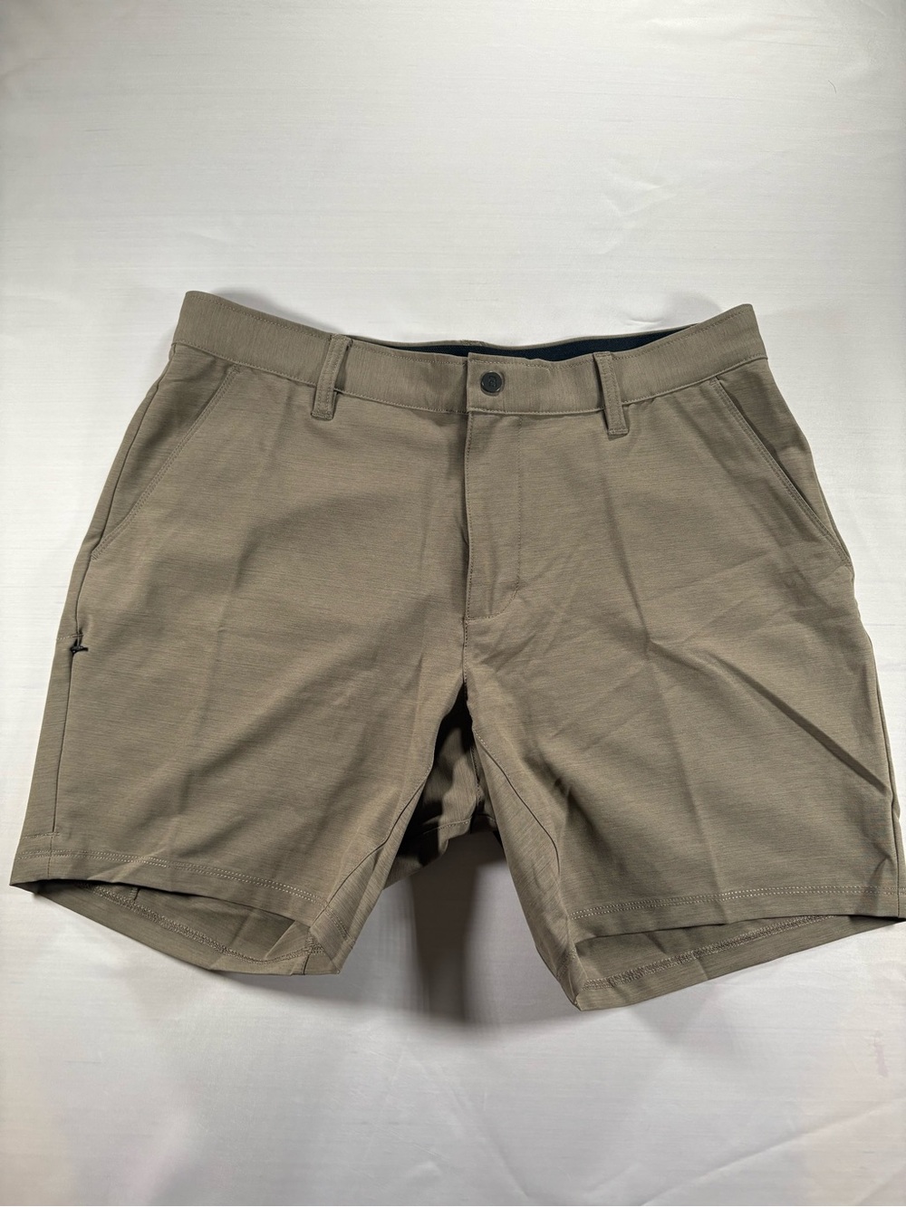 BYLT Premium Basics Mens Everyday Golf Shorts Size 34 Khaki Tan Stretch